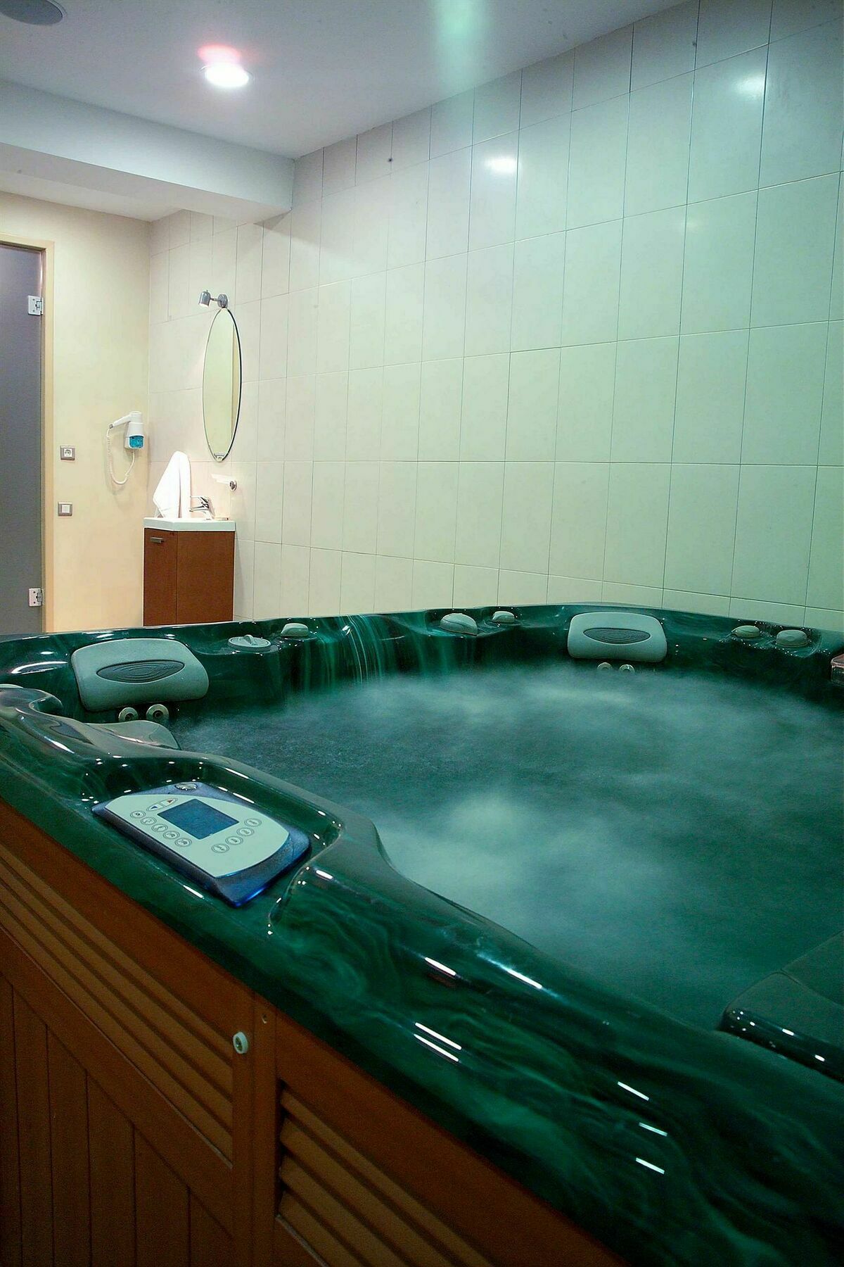 Efplias Hotel Apartments Piraeus Luaran gambar