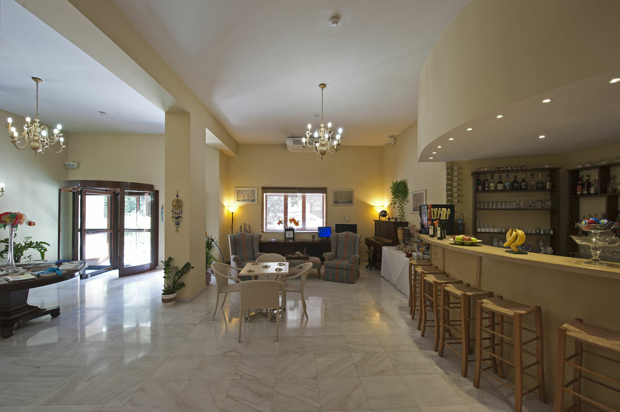 Efplias Hotel Apartments Piraeus Luaran gambar